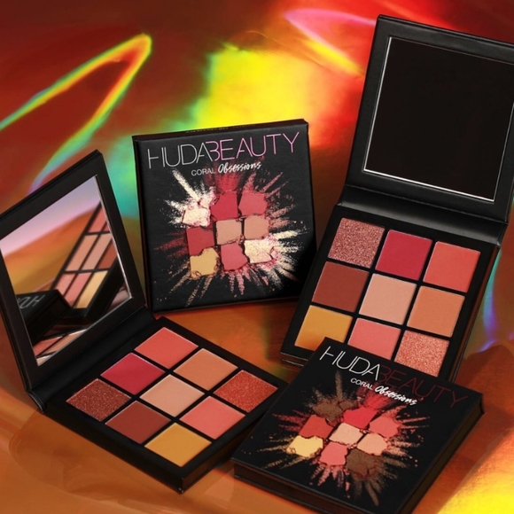 Huda "Coral Obsessions" Eyeshadow Palette - Picture 10 of 10